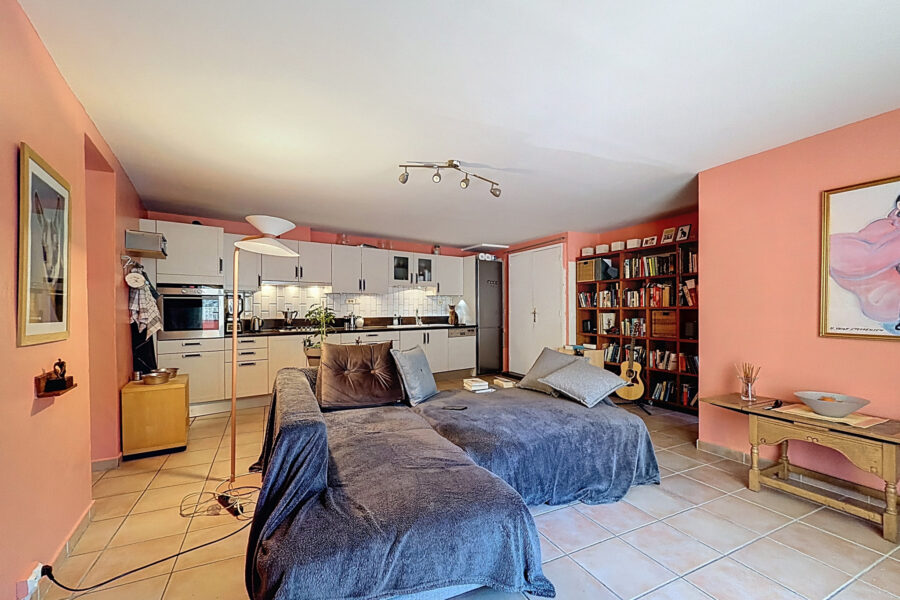 Maison à vendre à Estoher