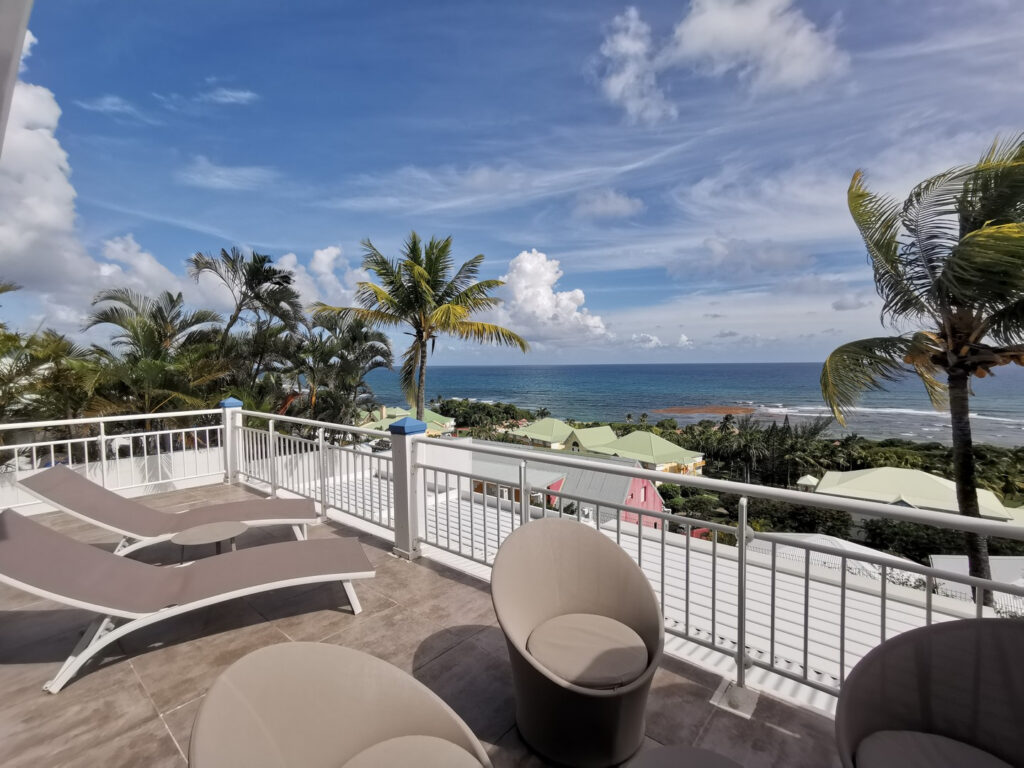 Superbe DUPLEX – Vue Mer panoramique et accès plage de sable – 3 pièces – 2 chambres – 64.4 m²