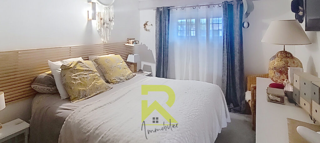 Villa avec grand garage et piscine – 5 pièces – 4 chambres – 106.26 m²