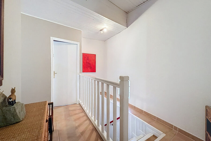 Maison à vendre à Estoher