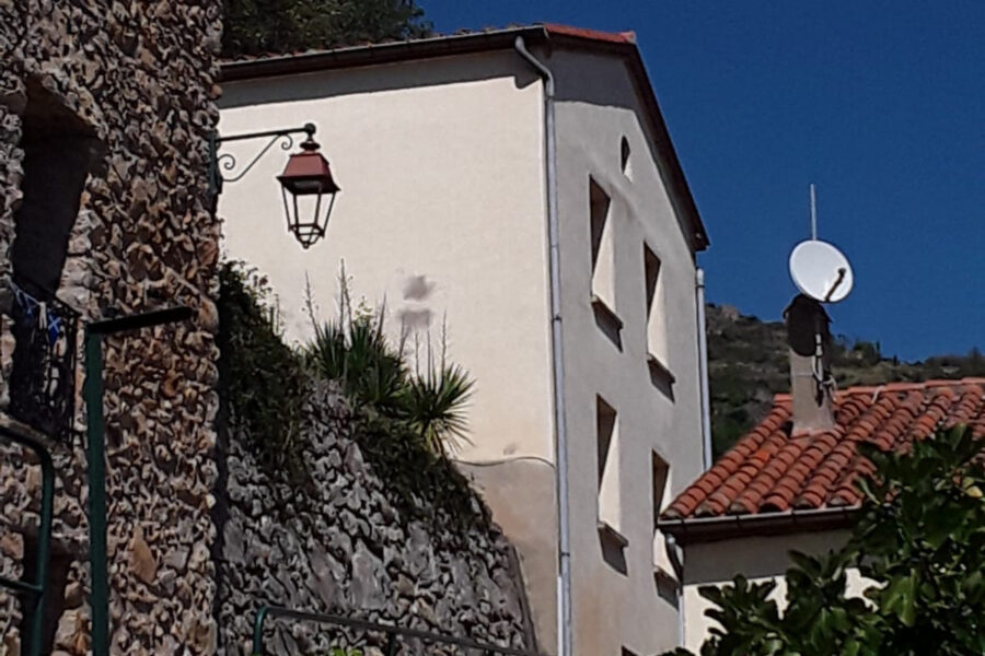 Maison à vendre à Montferrer