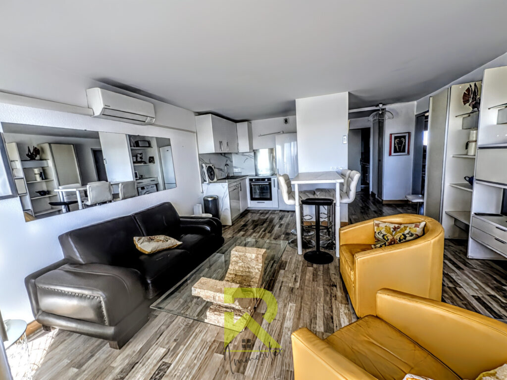 vue mer exceptionnelle, appartement rénové 50m2 T3, terrasse – 3 pièces – 2 chambres – 50 m²
