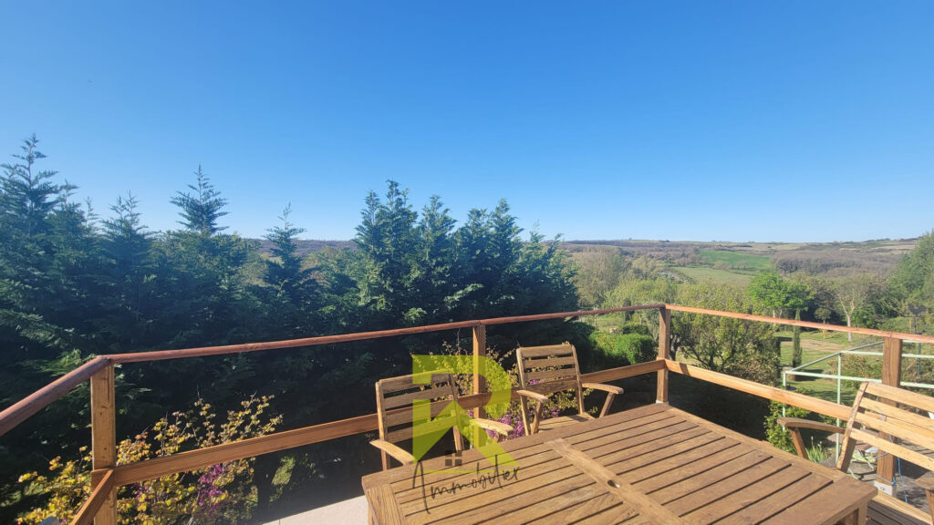 A Vendre – PEYREFITTE SUR L HERS -11 Maison T4 avec grand Te – 6 pièces – 4 chambres – 112.66 m²