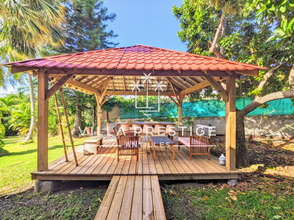 VILLA VUE MER AVEC BUNGALOW INDEPENDANT – PROCHE PLAGES ET  – 6 pièces – 5 chambres – 179 m²