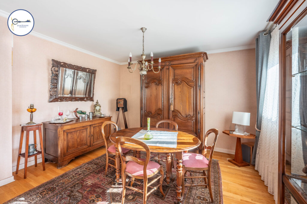 Maison EPINAL 8 pièces 124m2  – 8 pièces – 4 chambres – 124 m²