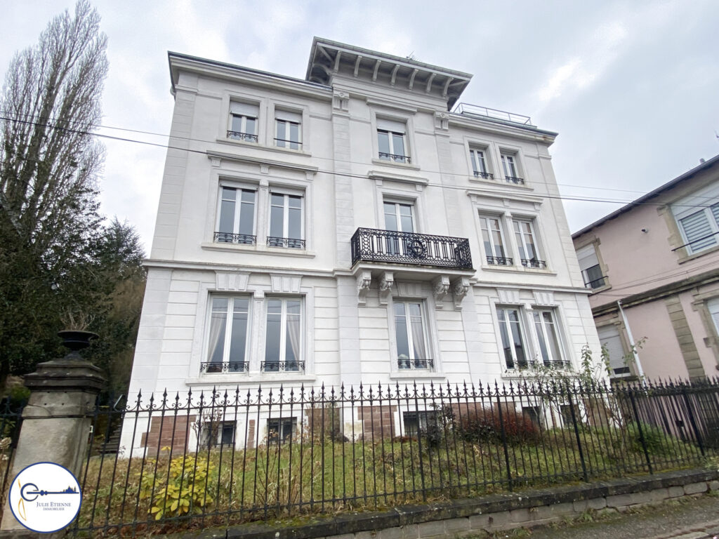 Appartement Epinal 5 pièces 109m2 + Garage – 5 pièces – 3 chambres – 109.4 m²