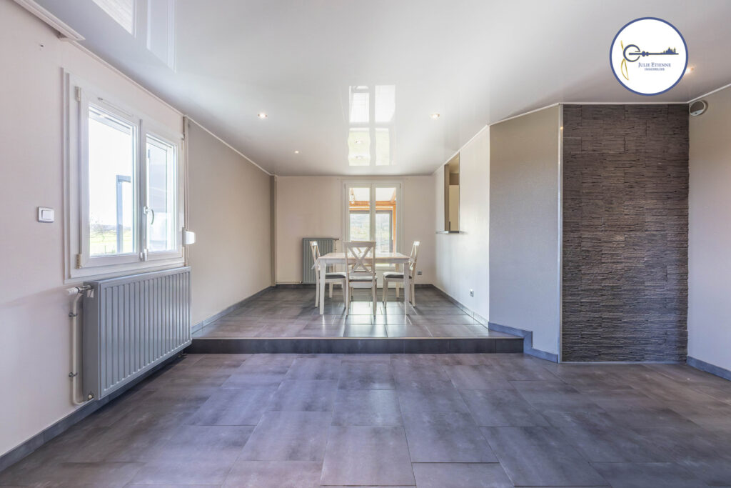 Maison Chaumousey 5 pièces 128 m2  – 5 pièces – 3 chambres – 128 m²