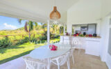 VILLA PREMIERE LIGNE 3 CHAMBRES AVEC PISCINE, ACCES PLAGE ET – 4 pièces – 3 chambres – 93 m²