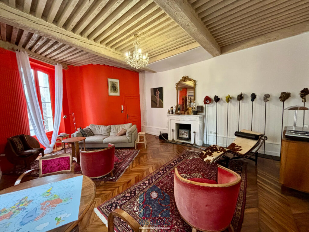 Triplex avec garage – 3 pièces – 1 chambre – 93 m²