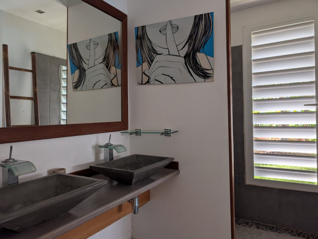 EXCLU Exceptionnelle Villa d&rsquo;Architecte avec Piscine à Débo – 5 pièces – 4 chambres – 246 m²