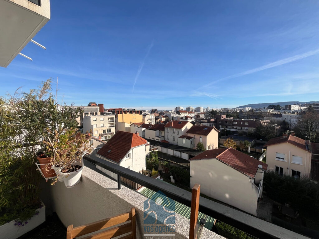 Appartement 3 pièces avec balcon, terrasse et cave – 3 pièces – 2 chambres – 66.2 m²