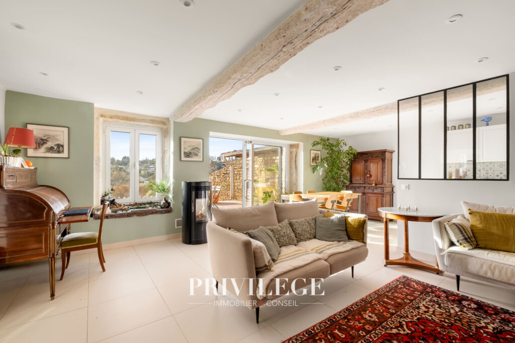 Charme absolu pour cette maison de ville avec vue – 6 pièces – 5 chambres – 131.28 m²