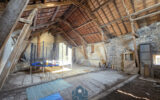 Maison de village avec cour, terrasse, caves, granges et par – 7 pièces – 5 chambres – 180 m²