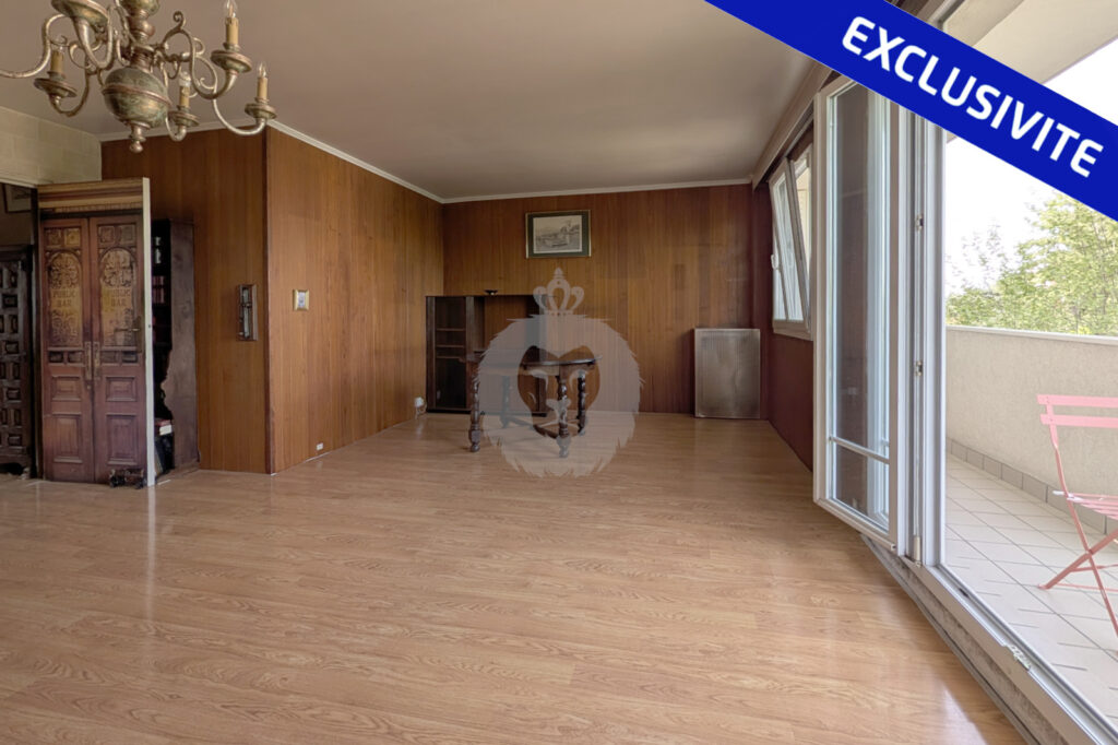 GRAND T3 TRAVERSANT QUARTIER LES MURIERS – 3 pièces – 2 chambres – 75 m²