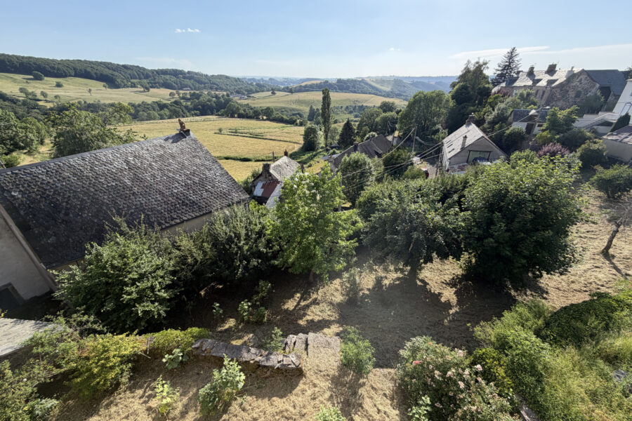 Maison à vendre à Marcenat — Vue nature — photo 11