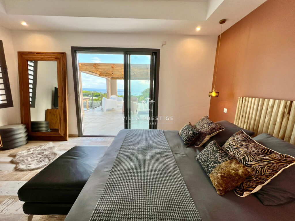VILLA DE LUXE D&rsquo;ARCHITECTE DE 335M2 – 8 pièces – 4 chambres – 335 m²