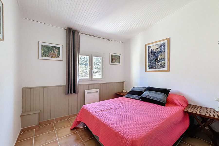 Maison à vendre à Estoher