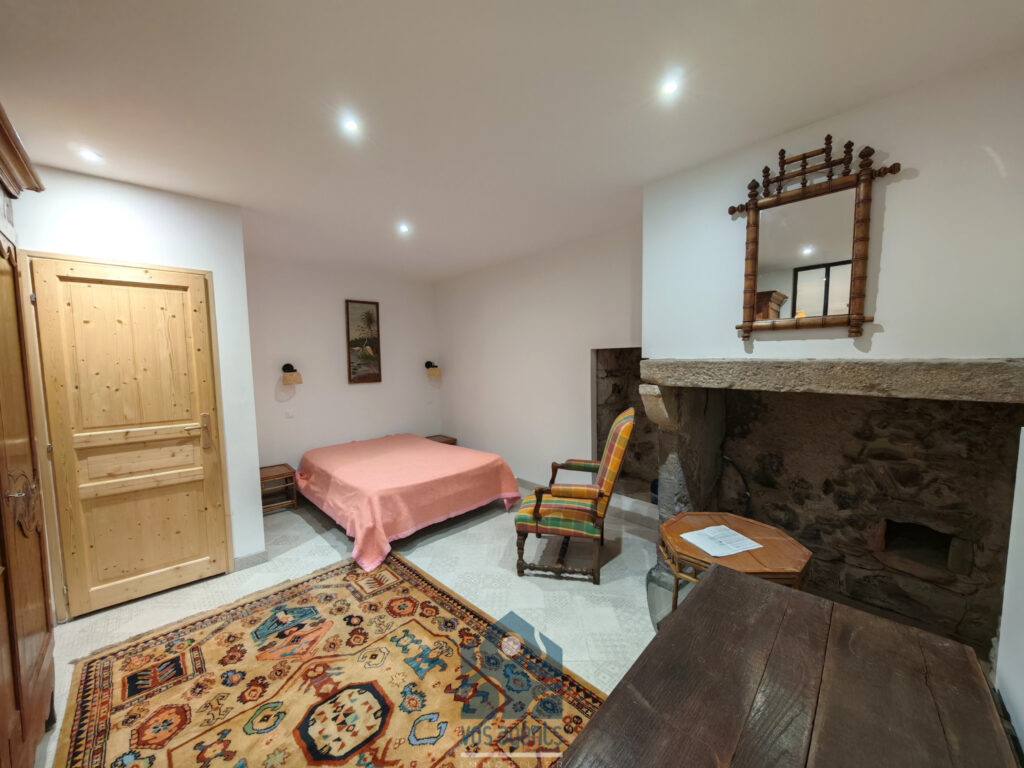 Maison 120m2 sur 700m2 de terrain – 5 pièces – 3 chambres – 120 m²