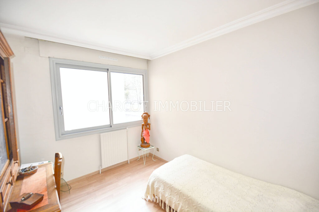 EXCLUSIVITÉ – LYON 5ÈME – APPARTEMENT T5 + CAVE + PARKING PR – 5 pièces – 3 chambres – 137.08 m²
