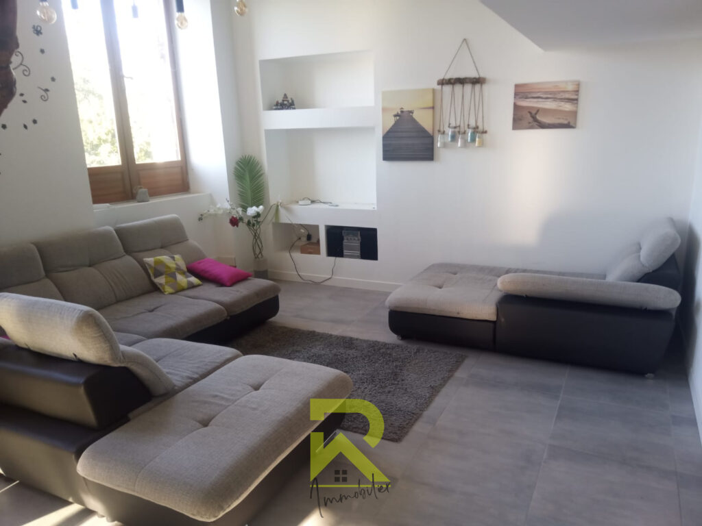 MAISON 275 m2 à Marcorignan spéciale investisseurs – 9 pièces – 5 chambres – 275 m²