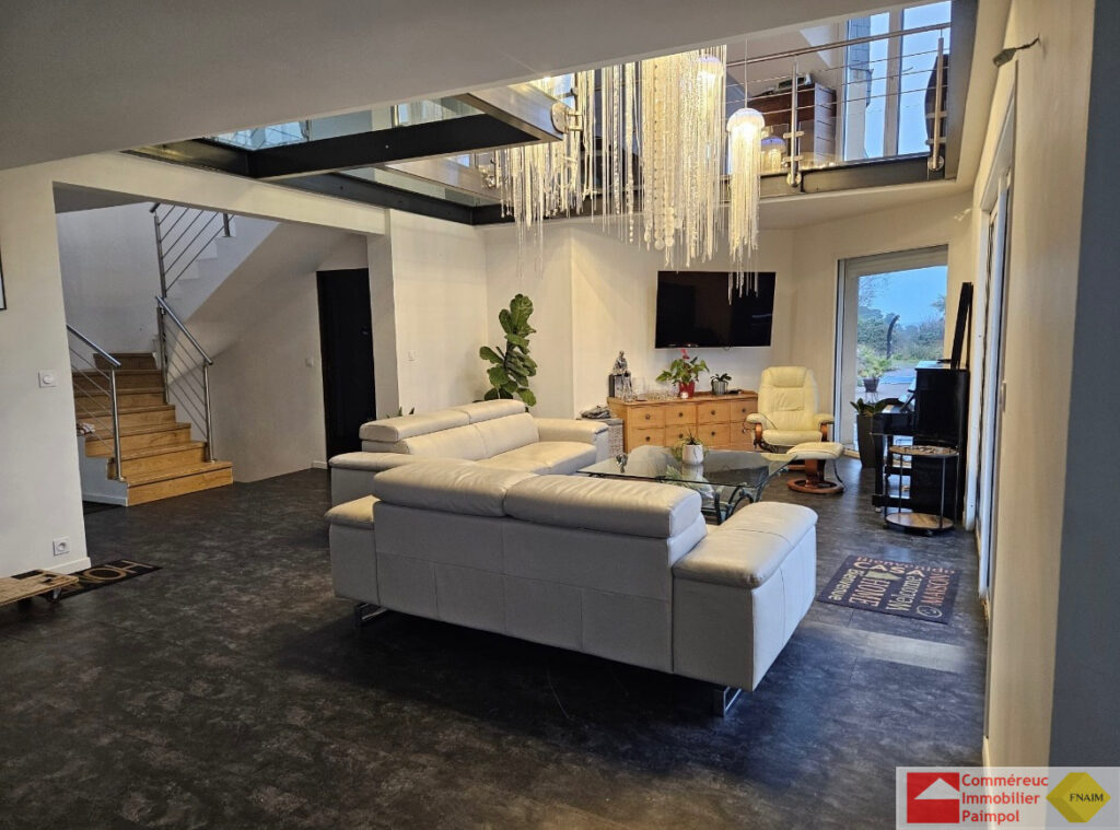 À VENDRE   Maison contemporaine avec vue mer exceptionnelle  – 5 pièces – 3 chambres – 170 m²