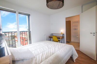 APPARTEMENT T2 MEUBLÉ AVEC GRAND BALCON ! – 2 pièces – 1 chambre – 42.13 m²