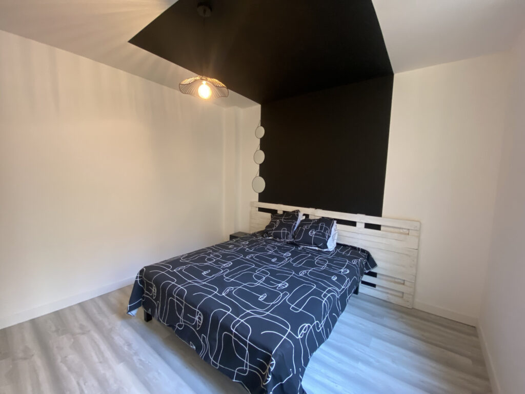 Appartement 5 pièces 101m2 EPINAL  – 5 pièces – 3 chambres – 101 m²
