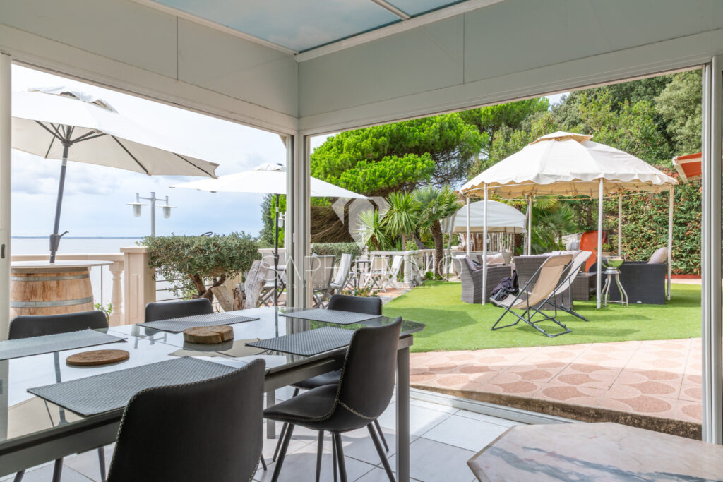 Villa d&rsquo;exception, terrasse vue océan, dépendance, chemin à  – 5 pièces – 3 chambres – 133.21 m²