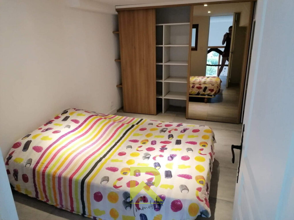 MAISON 275 m2 à Marcorignan spéciale investisseurs – 9 pièces – 5 chambres – 275 m²
