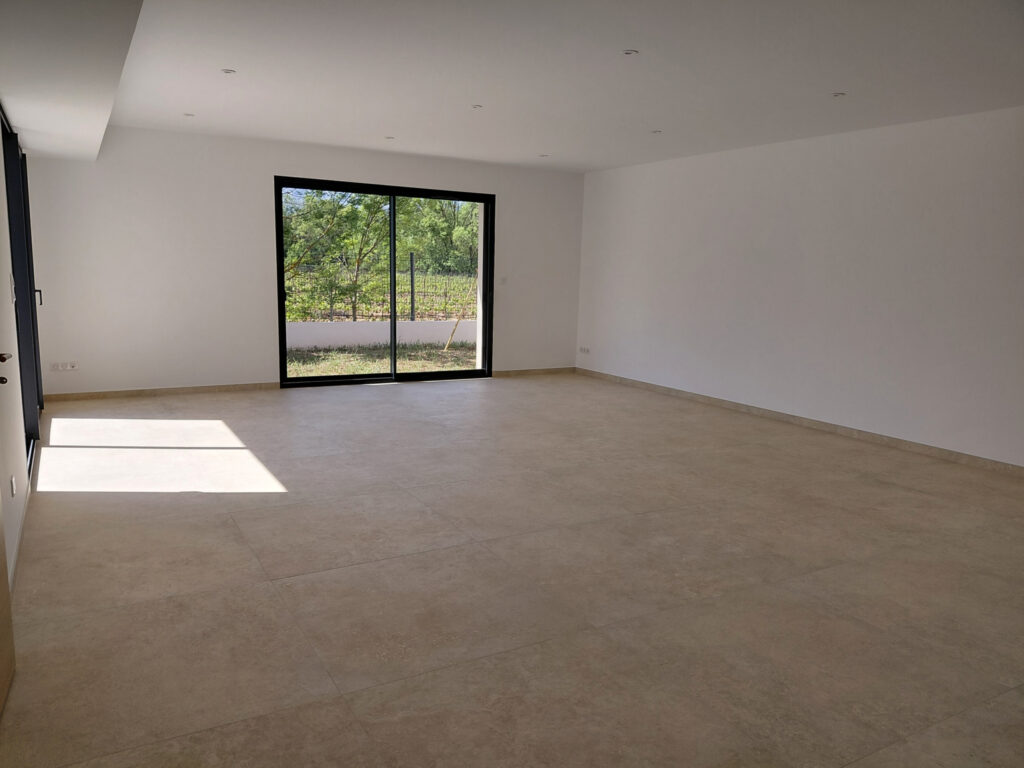 Belles prestations contemporaines. – 4 pièces – 3 chambres – 126 m²