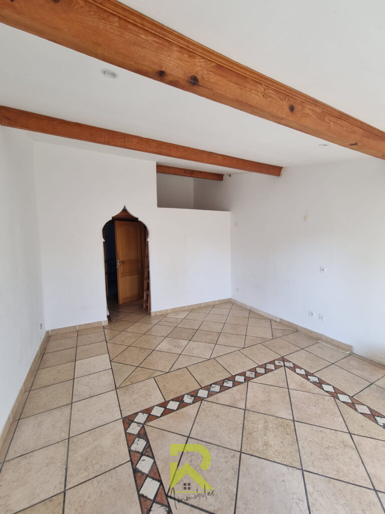 Insolite MAS  à fort potentiel  Coup de coeur assuré ! – 8 pièces – 7 chambres – 294 m²