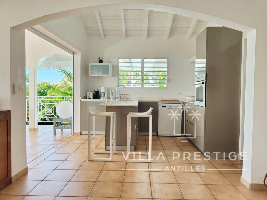 Villa de standing 3 chambres et studio indépendant – vue mer – 5 pièces – 4 chambres – 140 m²