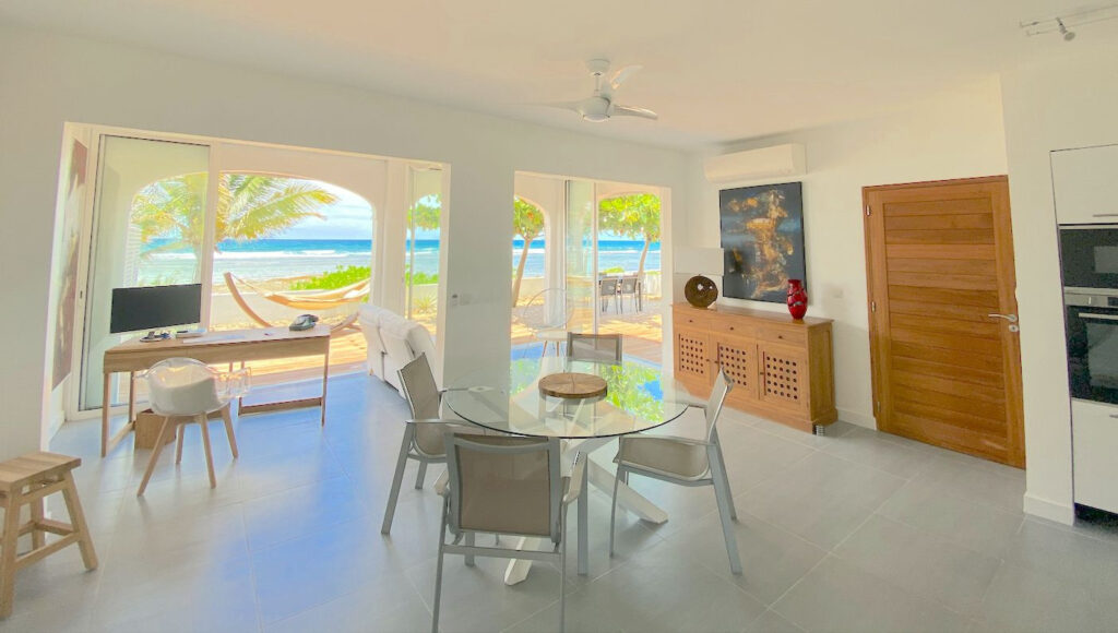 Duplex de grand standing et pieds dans l&rsquo;eau à Saint-Françoi – 4 pièces – 3 chambres – 88.3 m²
