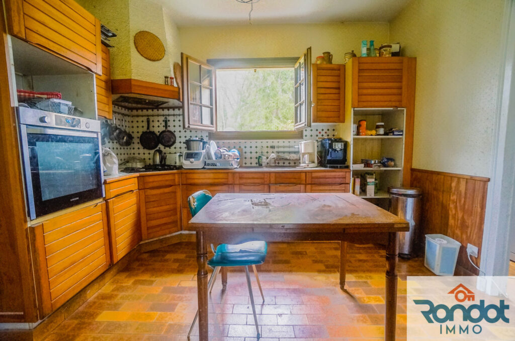 maison 8 pièces/5 chambres 171 m2  terrain 6480 m2 – 7 pièces – 5 chambres – 161 m²