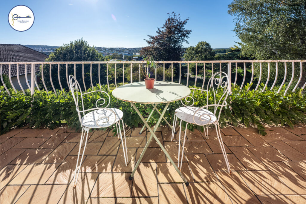 Maison Epinal 4 pièces 136m2 – 4 pièces – 3 chambres – 136 m²