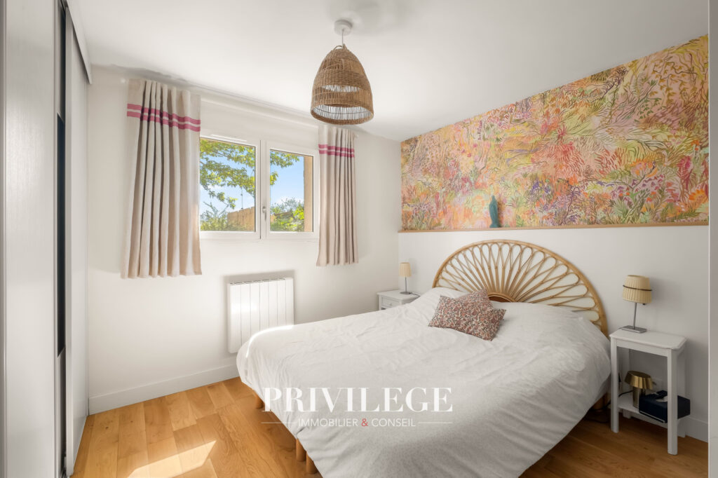 Maison familiale rénovée de 173 m2 avec 5 chambres à Saint-G – 9 pièces – 5 chambres – 173.84 m²