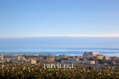 Appartement à vendre à Saint-laurent-du-var