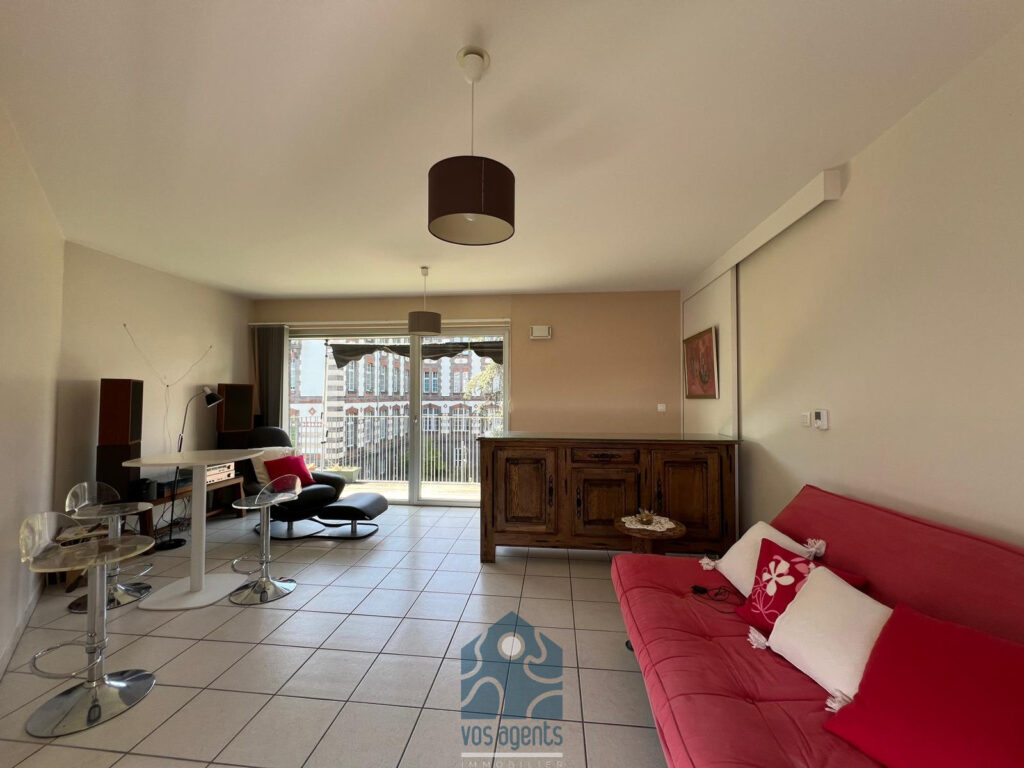 Appartement 3 pièces avec balcon et garage – 3 pièces – 2 chambres – 70 m²