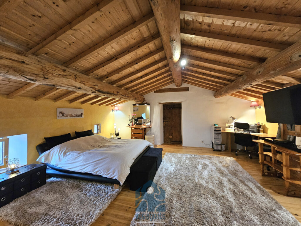 Maison 5 pièces 3 chambres avec véranda, terrasse et deux gr – 5 pièces – 3 chambres – 200 m²