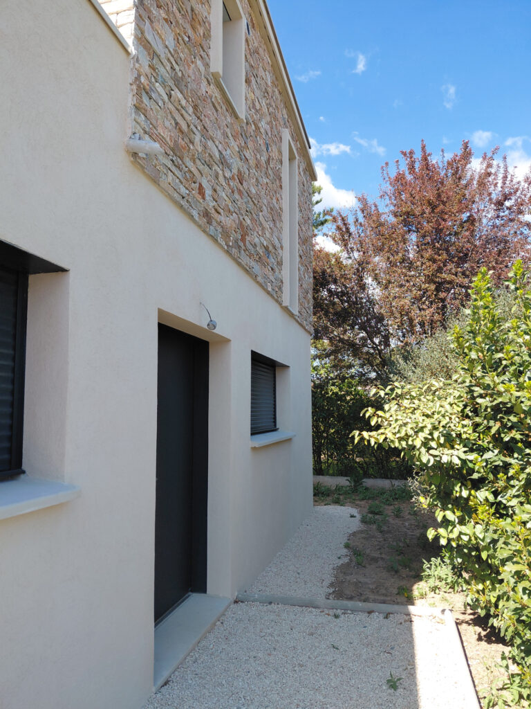 Belles prestations contemporaines. – 4 pièces – 3 chambres – 126 m²