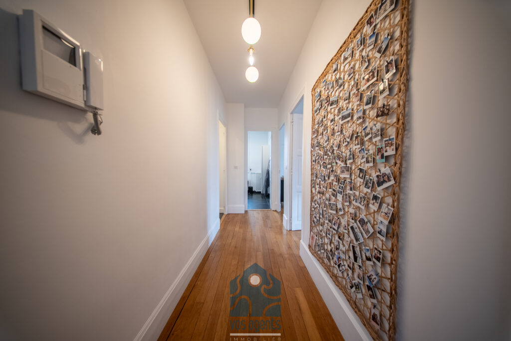 Appartement 5 pièces 3 chambres avec terrasse, balcon, cave  – 5 pièces – 3 chambres – 107 m²