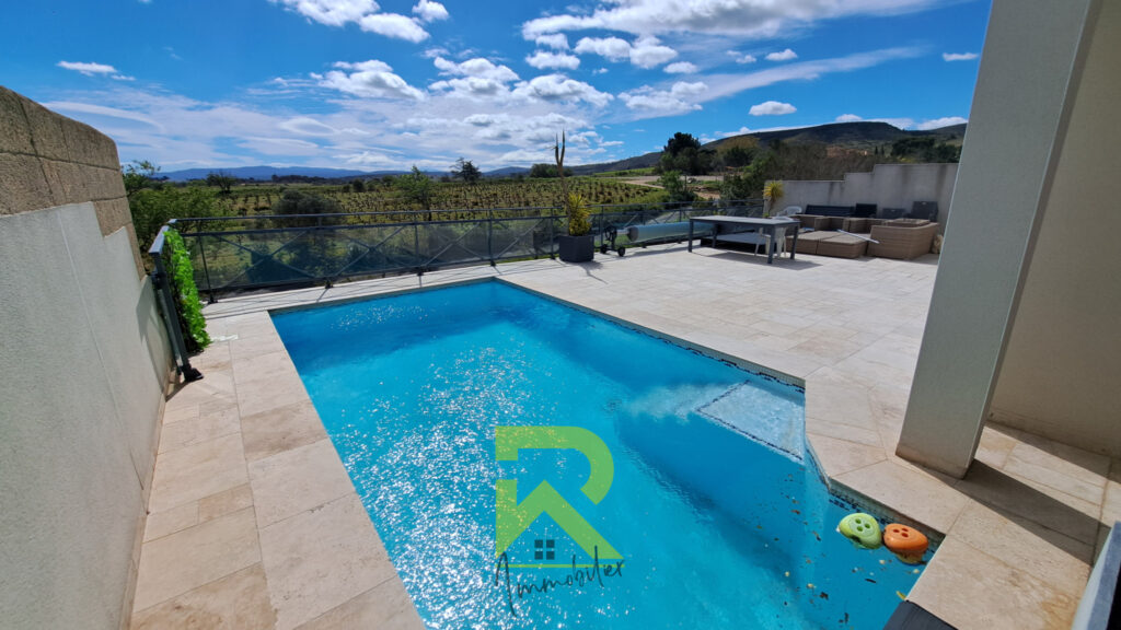 VILLA 170 M2 JARDIN, PISCINE ET VUE MONTAGNE – VIGNE – 5 pièces – 4 chambres – 170 m²