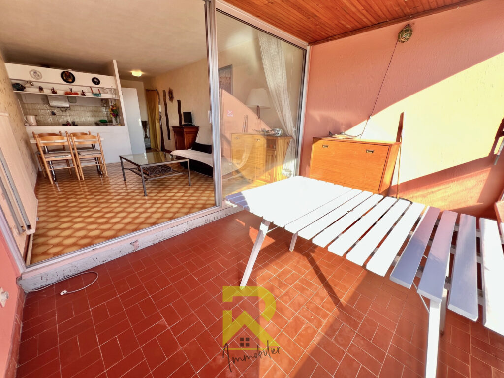 LE CAP D&rsquo;AGDE-APPARTEMENT 2 PIECES AVEC TERRASSE ET GARAGE – 2 pièces – 1 chambre – 38 m²