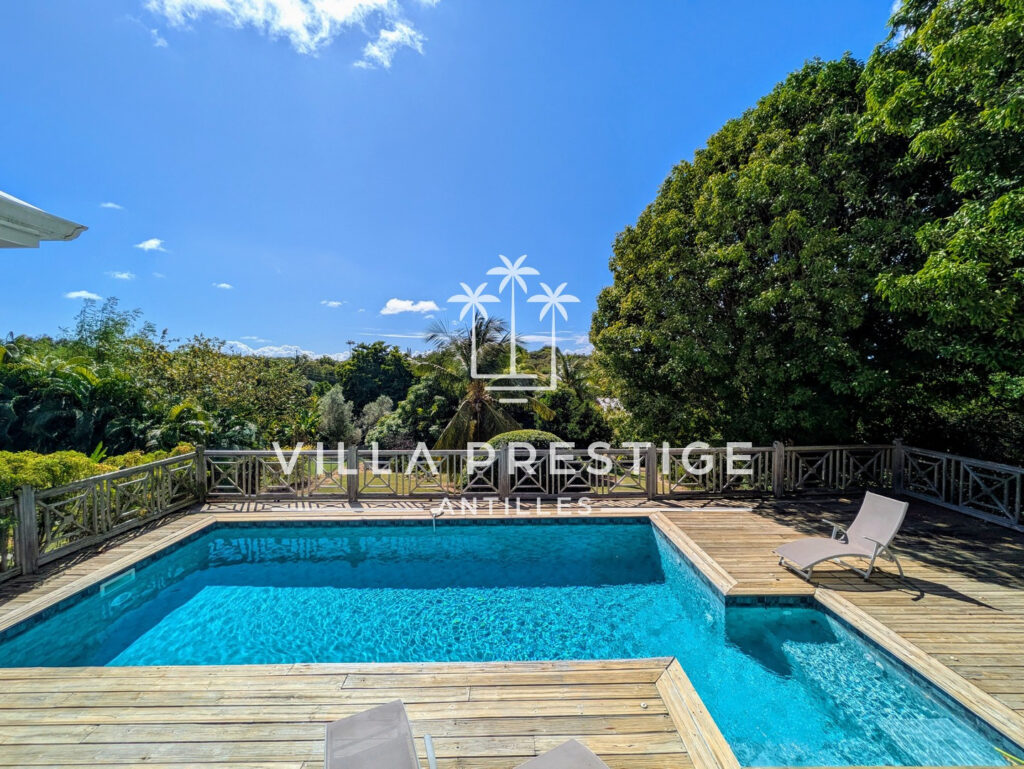 SUPERBE VILLA RECENTE 4 CHAMBRES, PISCINE ET TERRAIN CONSTRU – 5 pièces – 4 chambres – 157 m²