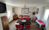 Maison 8 pièces avec piscine et jardin – 8 pièces – 4 chambres – 211 m²