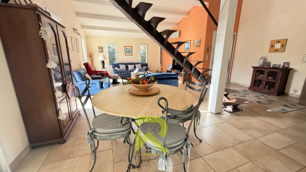 Villa de prestige avec piscine Le Grau d&rsquo;Agde (34300) – 7 pièces – 4 chambres – 220 m²