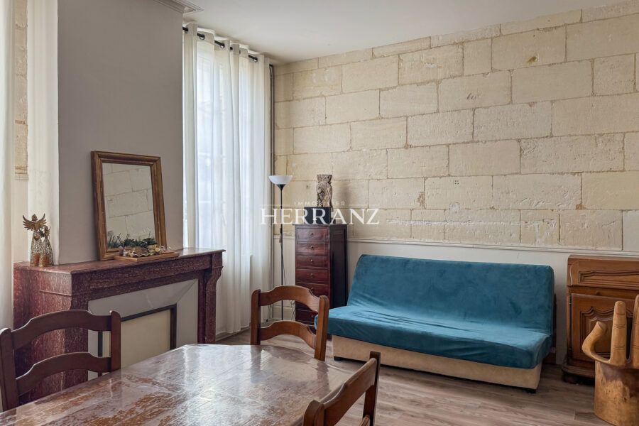 Maison à vendre à Guîtres
