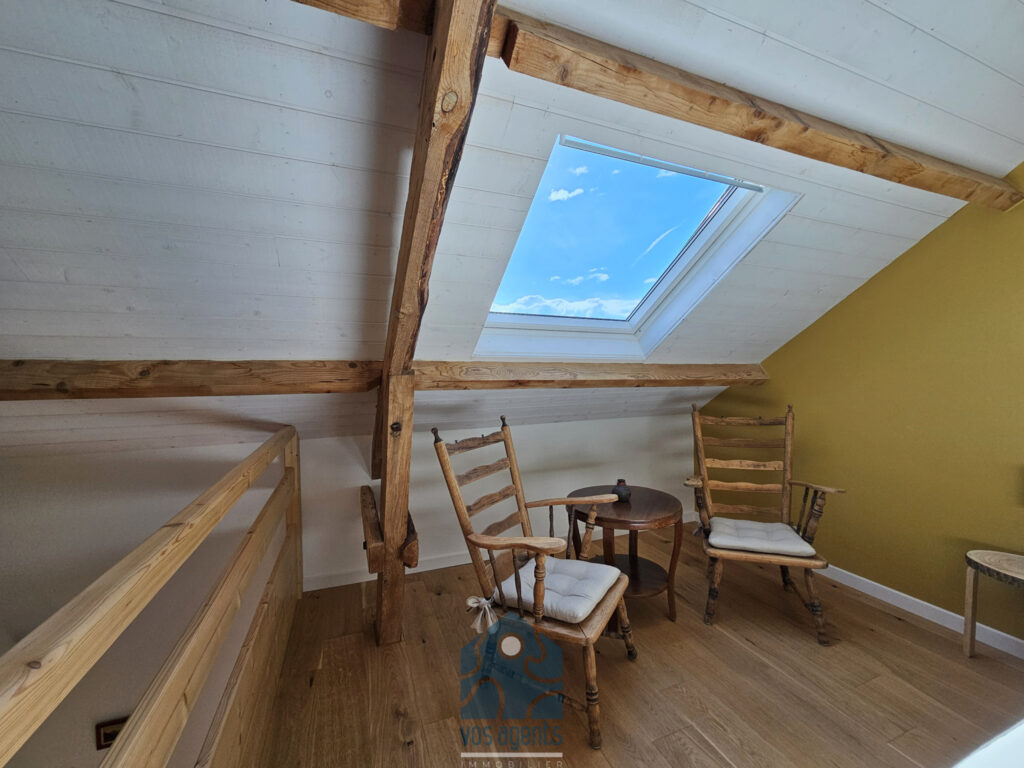 Propriété 10 pièces avec terrain, piscine et annexes – 10 pièces – 8 chambres – 316 m²