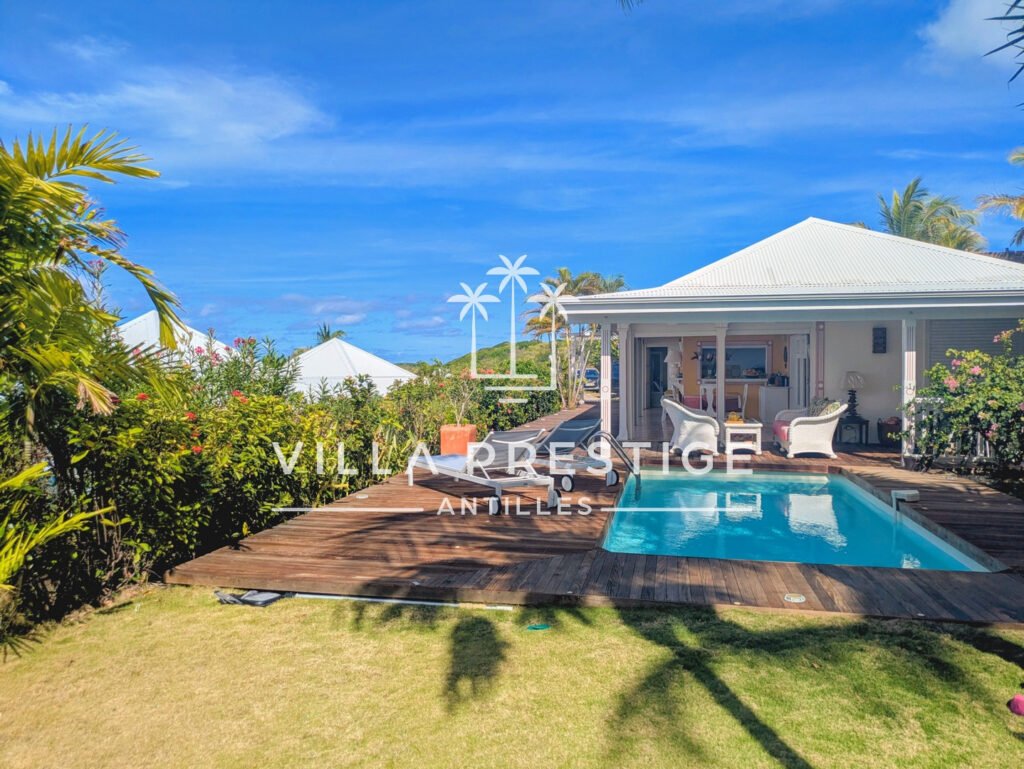 VILLA 3 SUITES PISCINE ACCES PLAGE VUE MER – 4 pièces – 3 chambres – 98.9 m²