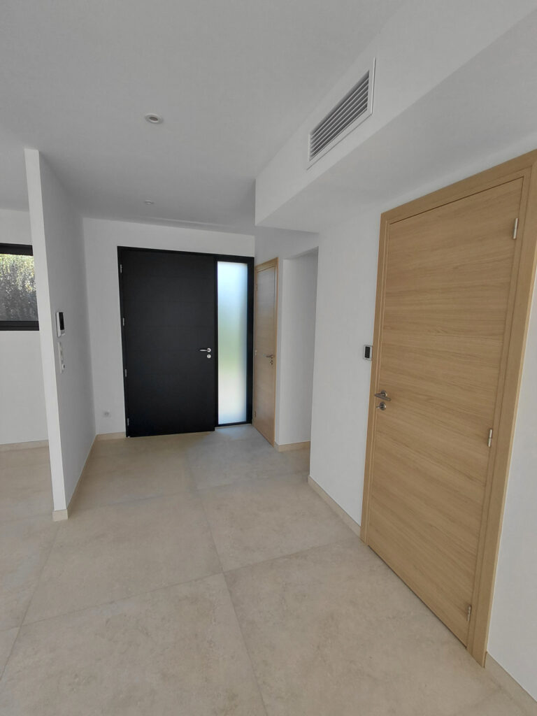 Belles prestations contemporaines. – 4 pièces – 3 chambres – 126 m²